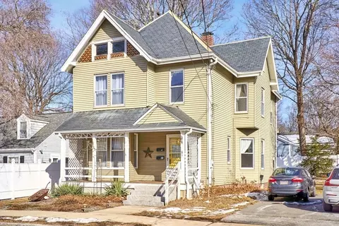 61 Washington St, Ipswich, MA 01938