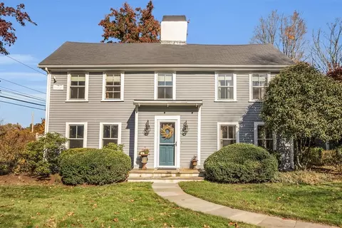 472 Old Bedford Rd #472, Concord, MA 01742