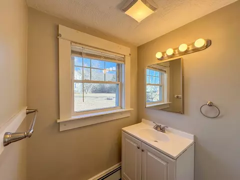 176 Read St, Attleboro, MA 02703 photo 10