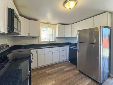 176 Read St, Attleboro, MA 02703 photo 8