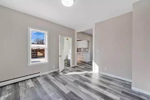 277 Grattan St, Chicopee, MA 01020 photo 10