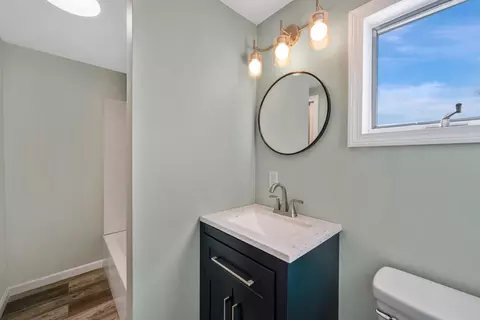 277 Grattan St, Chicopee, MA 01020 photo 24