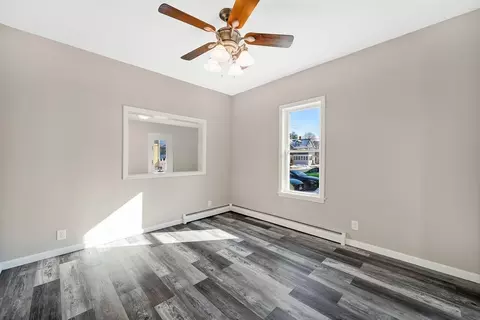 277 Grattan St, Chicopee, MA 01020 photo 12