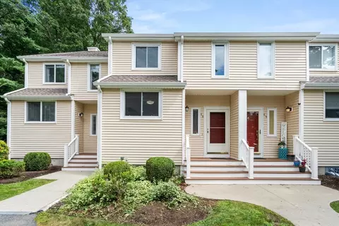 88 Gaslight Ln #88, Easton, MA 02356