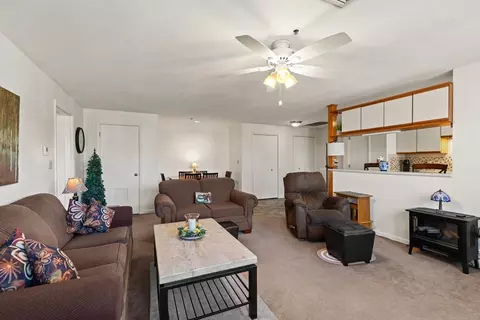 38 Dunham Rd #309, Beverly, MA 01915 photo 3