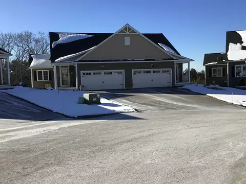 25 Soucy Dr #25, Rutland, MA 01543