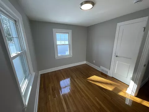 128 Tiffany St, Springfield, MA 01108 photo 14