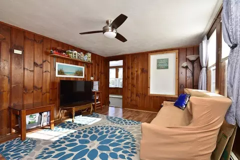 2 Pine St, Wareham, MA 02571 photo 8