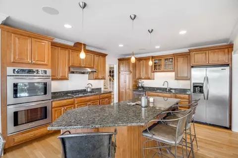 87 Hooppole Rd, Mashpee, MA 02649 photo 15