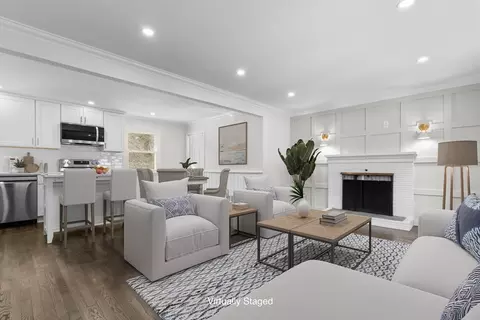 154 Locust St, Holliston, MA 01746