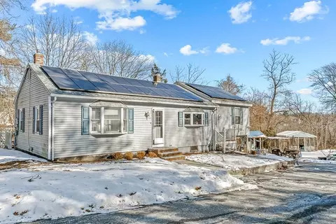 1 Poplar St, Dracut, MA 01826