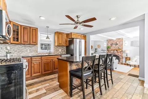 29 Leonard Ave, Dracut, MA 01826 photo 7
