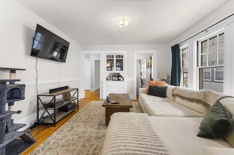 18-20 Harrison Ave #18, Cambridge, MA 02140