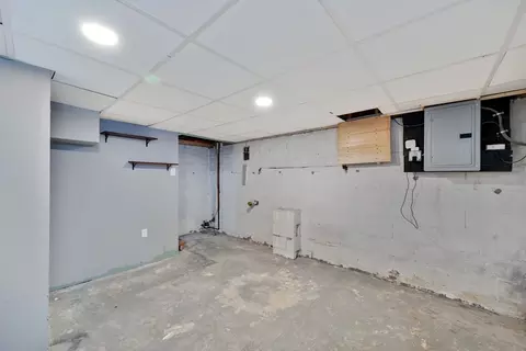 41 Briggs St, Springfield, MA 01151 photo 23