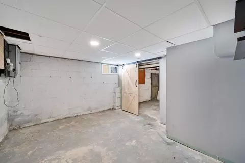 41 Briggs St, Springfield, MA 01151 photo 22