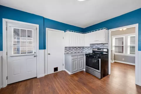 41 Briggs St, Springfield, MA 01151 photo 4