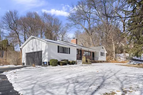 74 Springfield St, Springfield, MA 01107
