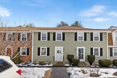 848 Plain St #22, Marshfield, MA 02050