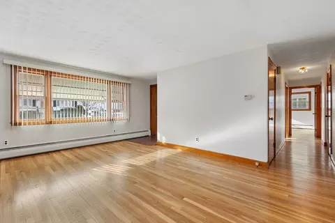 Living - 116 Estes St, Everett, MA 02149 photo 3 of 5