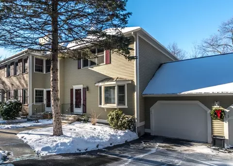501 Lexington St #75, Waltham, MA 02451