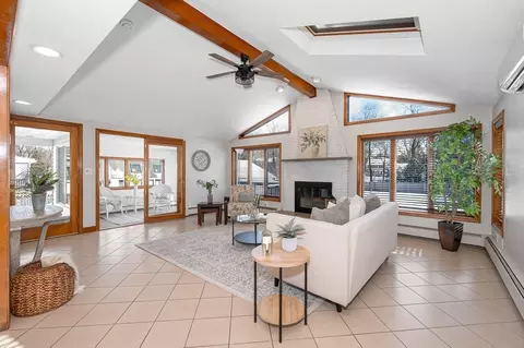 Living - 63 Deering St, Reading, MA 01867 photo 3 of 4