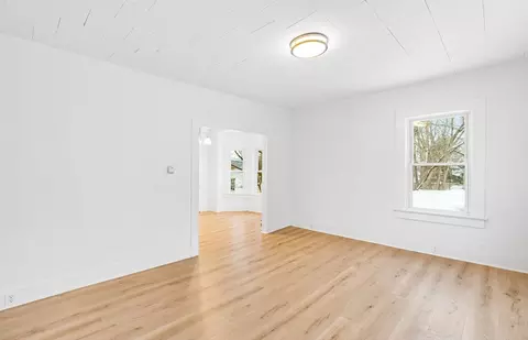43 Hampstead Pl, Athol, MA 01331 photo 10