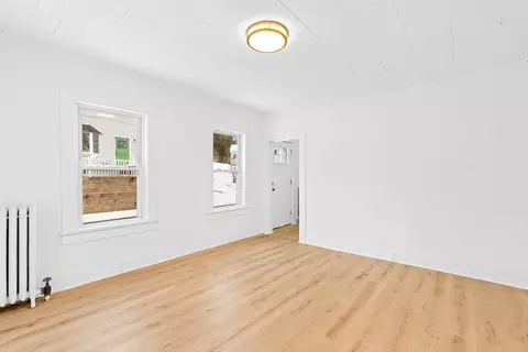 43 Hampstead Pl, Athol, MA 01331 photo 9