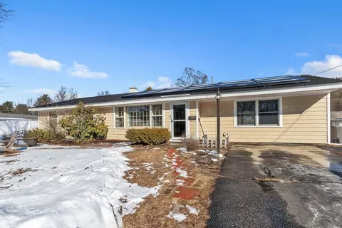 40 Frost St, Framingham, MA 01701
