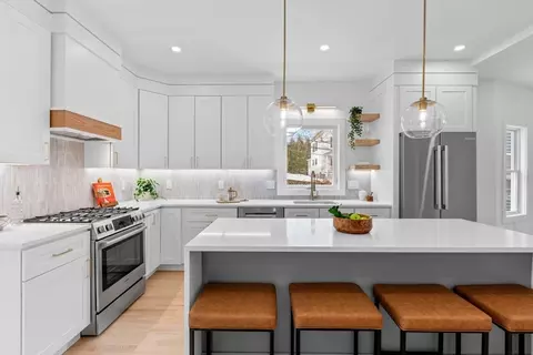 26 Sutherland Rd #26, Arlington, MA 02476