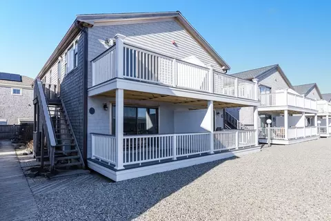 945 Commercial St UNIT 8A, Provincetown, MA 02657