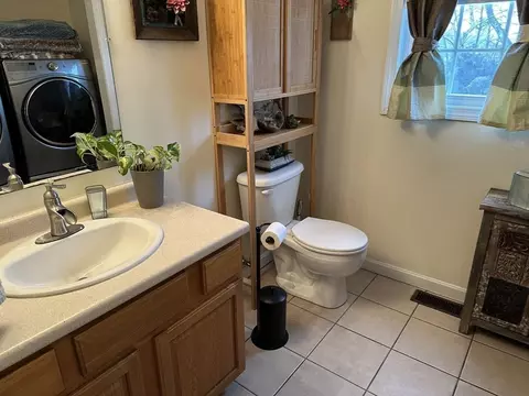 28 Ely St, Randolph, MA 02368 photo 17