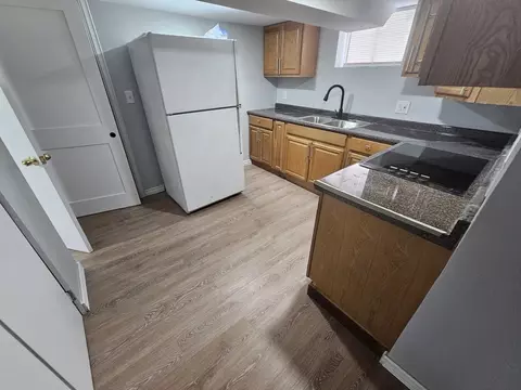 Kitchen - 67 Thompson St, Springfield, MA 01109 photo 1 of 2
