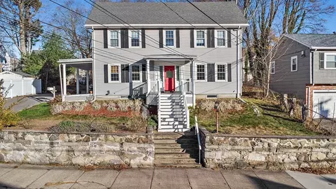48 Arlington Rd #1, Woburn, MA 01801