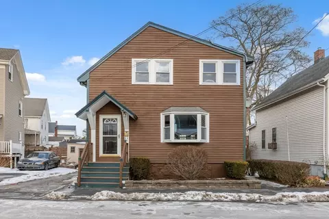 44 Balcomb St, Salem, MA 01970