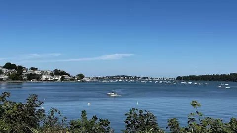 9 Talbot Rd, Hingham, MA 02043