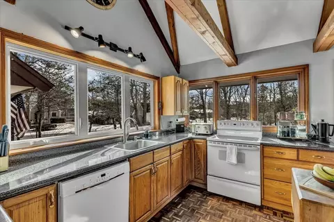 Kitchen - 9 Lan Rd, Sandwich, MA 02563 photo 1 of 2