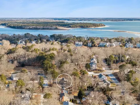 2 Uncle Edwards Rd, Mashpee, MA 02649 photo 7