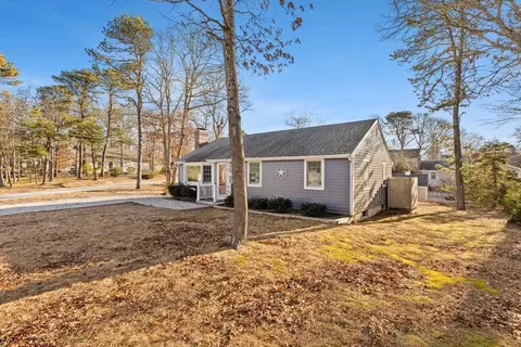 2 Uncle Edwards Rd, Mashpee, MA 02649 photo 2