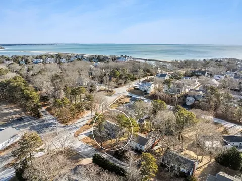 2 Uncle Edwards Rd, Mashpee, MA 02649 photo 5