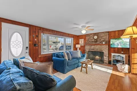 2 Uncle Edwards Rd, Mashpee, MA 02649 photo 12