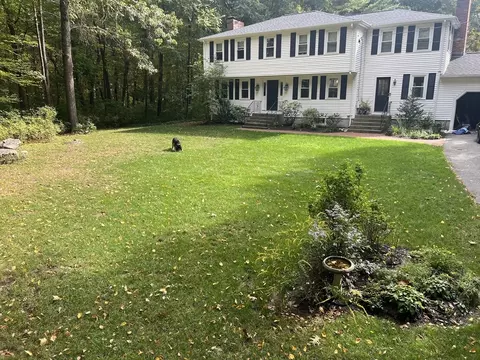 44 Jackson Dr, Acton, MA 01720