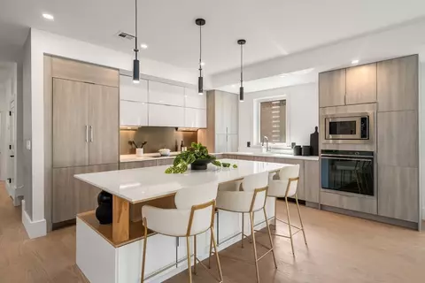 33 Evergreen St #1, Boston, MA 02130