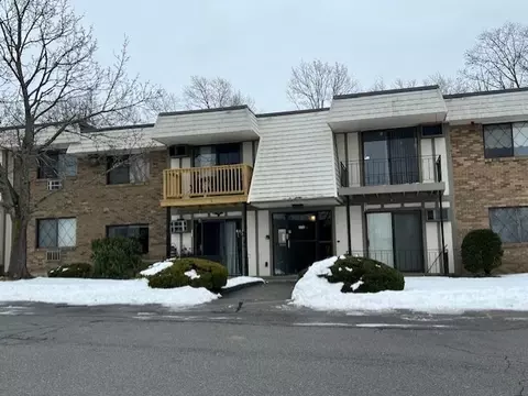 375 Merrimack #17, Methuen, MA 01844