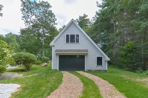 Exterior - 10 Eaglehead Rd, Manchester, MA 01944 photo 6 of 8