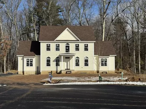 11 Tall Pines Trl, Southwick, MA 01077