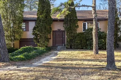 36 Partridge Ln, Harwich, MA 02645