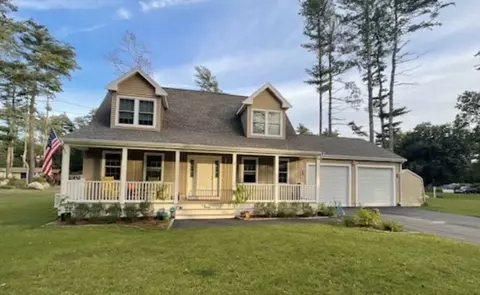3 Evergreen Rd, Lakeville, MA 02347