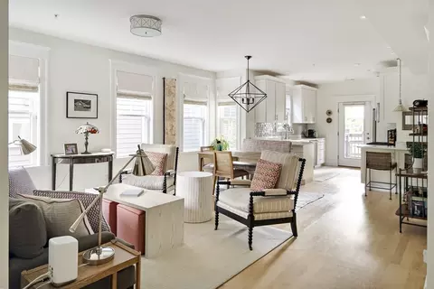 100 Bartlett St #1, Somerville, MA 02145