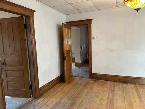 8 Ferdinand St, Worcester, MA 01603 photo 6