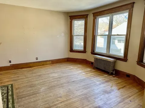 8 Ferdinand St, Worcester, MA 01603 photo 12